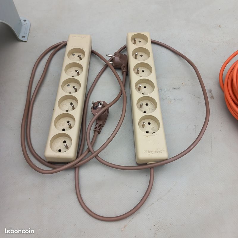 Multiprises (image 1)