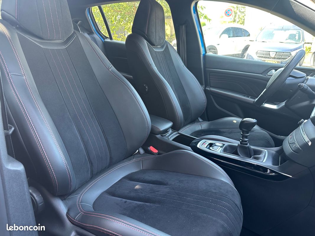 PEUGEOT 308 1.2 130ch GT PACK APPLE CARPLAY / CAMERA DE RECUL / COURROIE NEUVE / ENTRETIEN PEUGEOT (image 11)