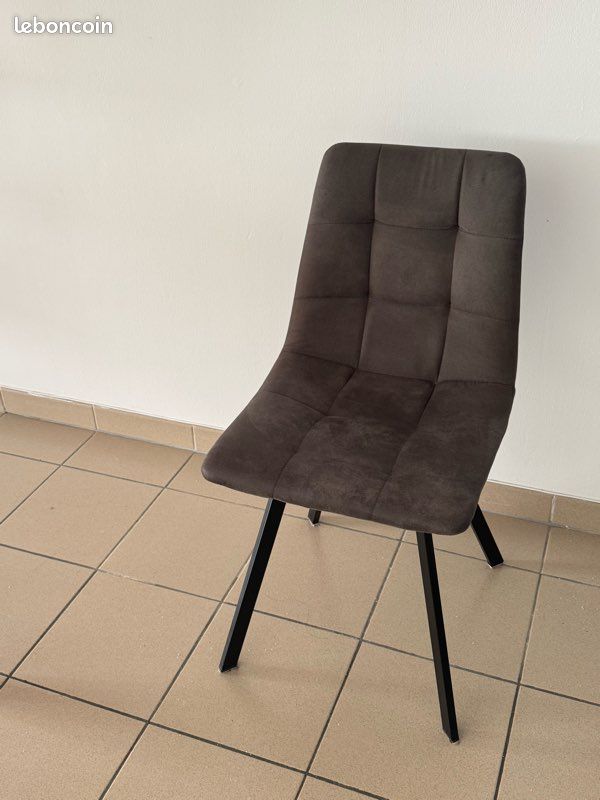 Table à manger + 6 chaises (image 2)