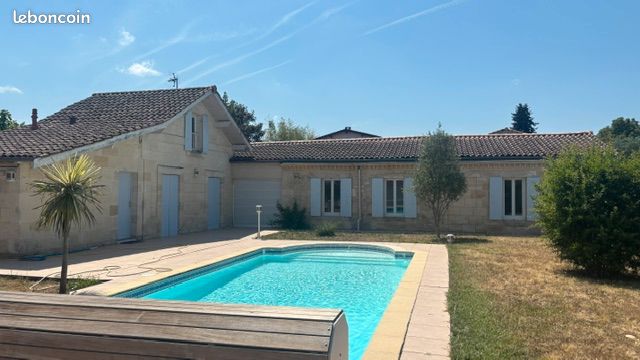 Maison 6 pièces 200 m² · à Yvrac · 200 m² · 575 000 €
