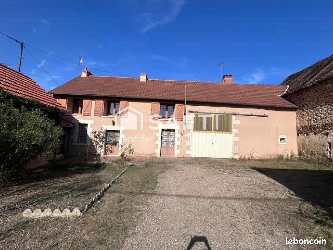 Maison 4 pièces 122 m² · à Naintré · 122 m² · 161 800 €