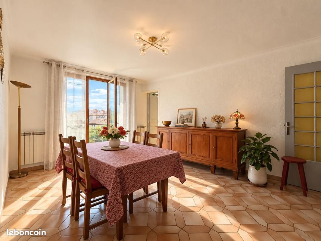 Appartement 5 pièces 80 m² · à Lyon · 80 m² · 199 900 €