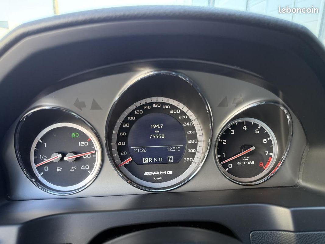 MERCEDES CLASSE C 63 AMG - Break - BVA (image 28)
