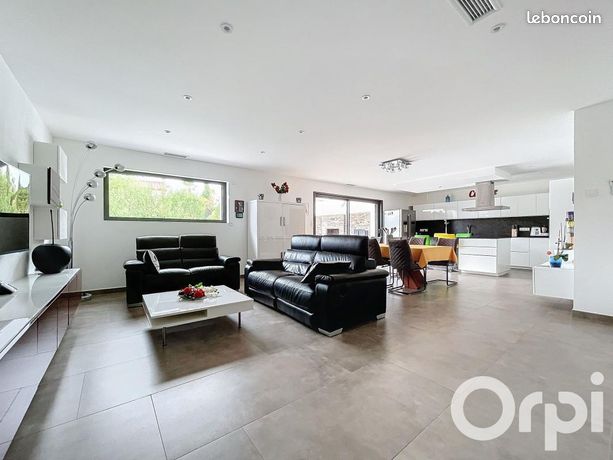 Villa 5 pièces 190 m²