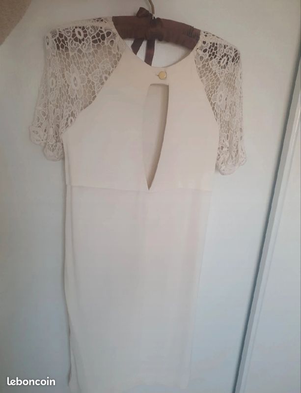 Robe Sandro Ivoire dos nu et crochet (image 1)