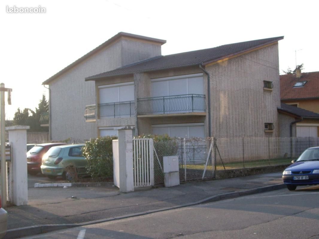 Appartement 1 pièce 33 m² · à Saint-Priest · 33 m² · 550 €/mois