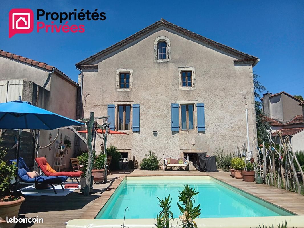 Maison 5 pièces 186 m² · à Cahors · 186 m² · 300 000 €