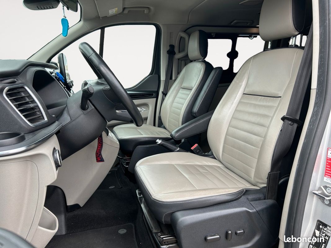 Ford tourneo custom combi 290 2.0 tdci 170 l1h1 bva start-stop - 8 places (image 5)