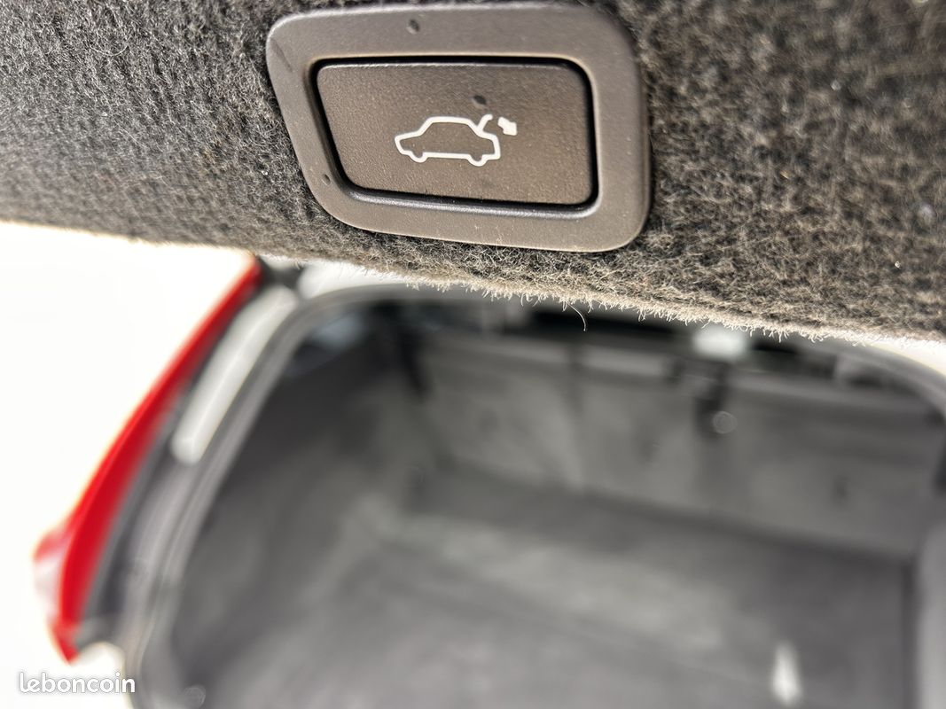 Volvo XC60 "À PROFESSIONNEL" D4 181CH SUMMUM GEARTRONIC (image 20)