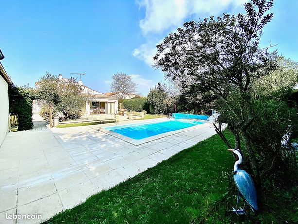 Maison 7 pièces 202 m²