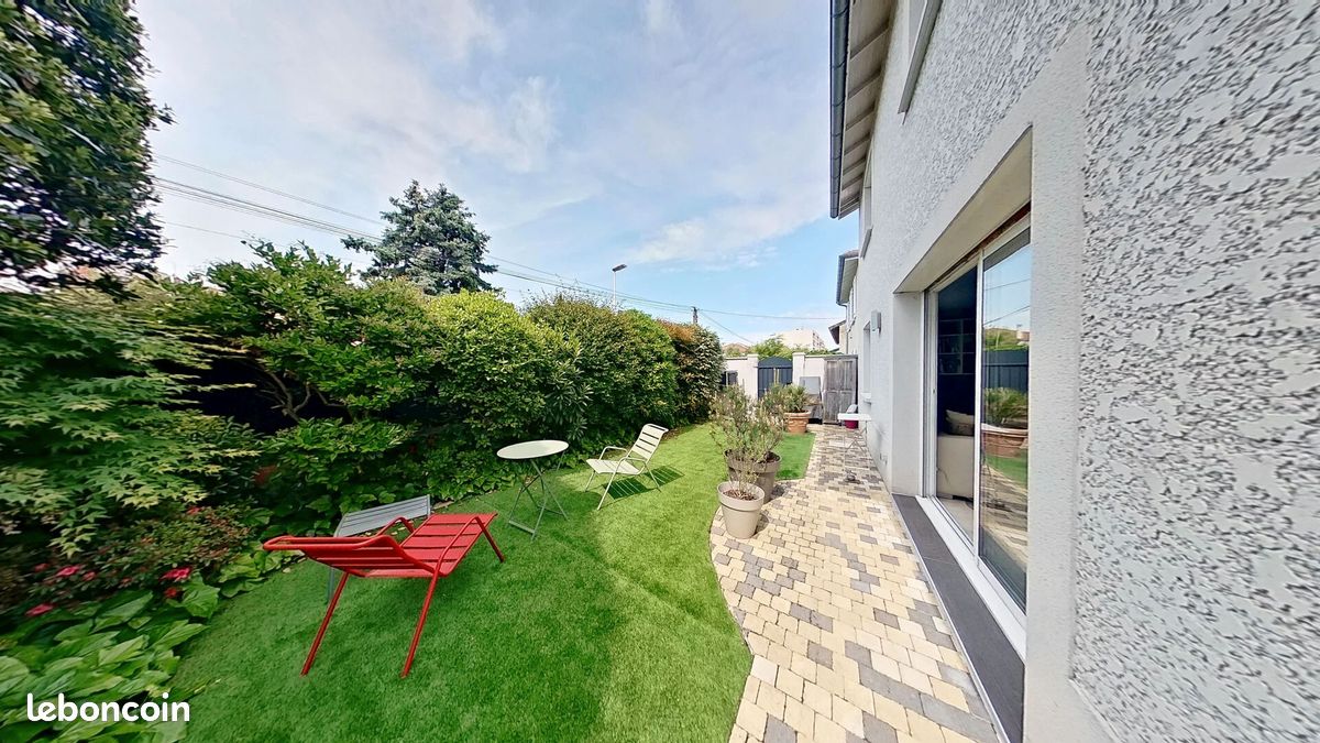 Maison 5 pièces 122 m² · à Lyon · 122 m² · 557 000 €