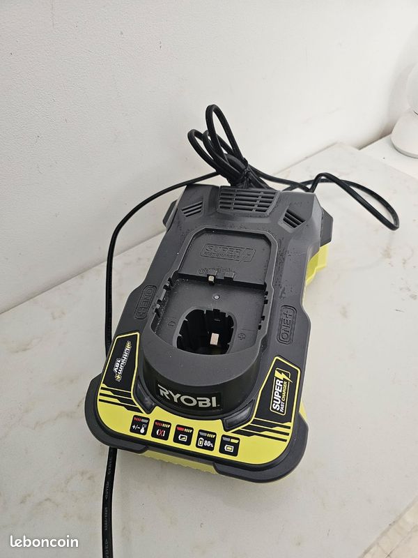 Chargeur Super Fast Chargeur 18V Ryobi (image 4)