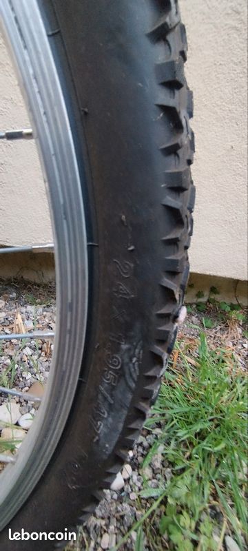 Lot de vélos ,20,24 et 26 pouces (image 5)