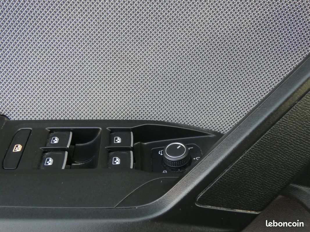 SEAT LEON SPORTSTOURER 2.0 TDI 150 DSG7 Style Business (image 25)