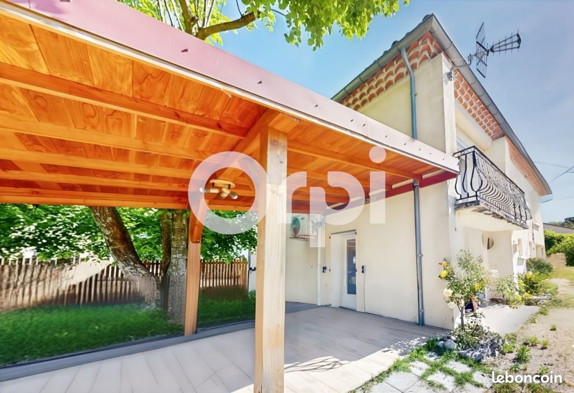 Maison 6 pièces 157 m² · à Ruoms · 157 m² · 340 500 €