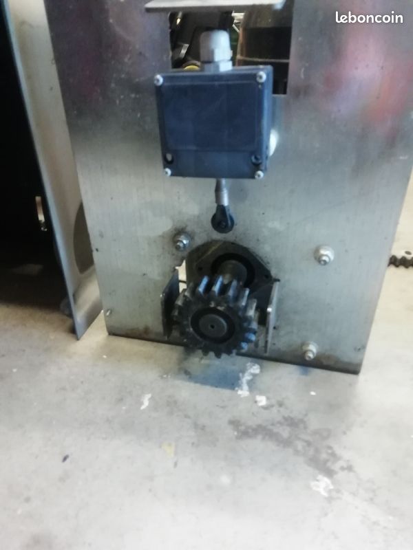 Motorisation portail coulissant (image 3)