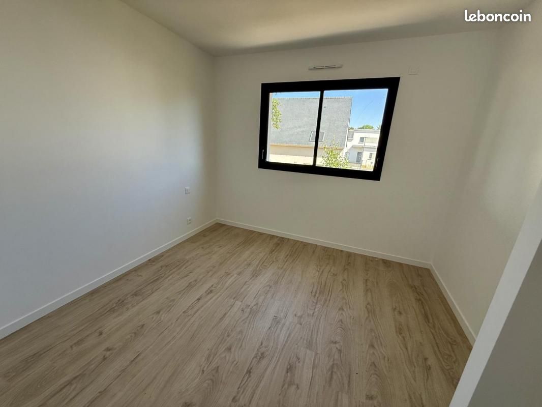 Maison a louer bruz - 6 pièce(s) - 106 m2 - Surfyn