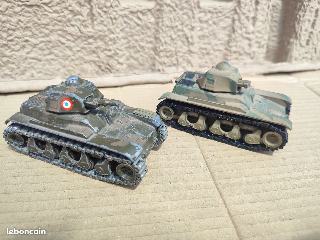 Char tank Tigre Solido 1/50e ref222 Camo Front Est Jeux Jouets - Main Image