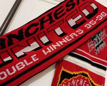 Écharpe Vintage Manchester United Saison 1995-1996, Motif Double Winner, Fabriquée Au UK