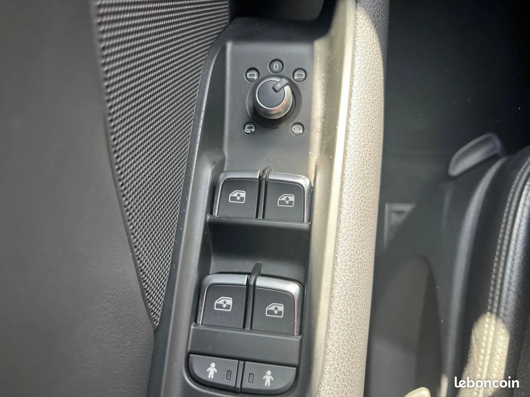Audi A3 1.4 TFSI 150ch Design Luxe (image 26)