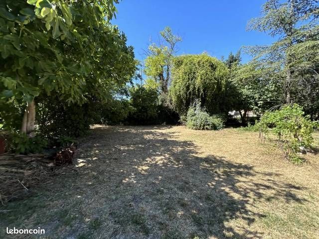 Terrain 290 m² Coubron · 145 000 €