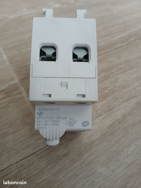 Interrupteur Différentiel Embrochable 2P 63A 30mA Type A – Schneider Electric, Neuf