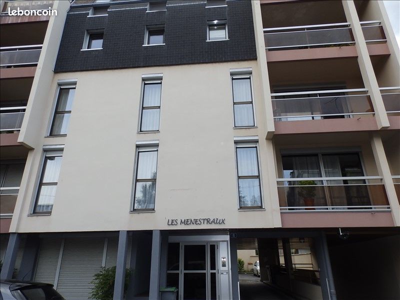 Appartement 2 pièces 50 m² · à Moulins · 50 m² · 490 €