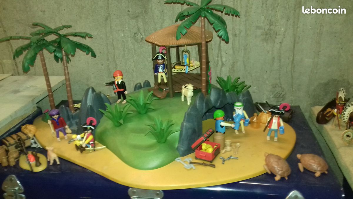 Playmobil Vintage Pirates 3939 - Île Au Trésor Et Squelette (2000) Avec Boîte