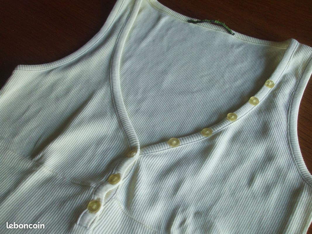 T.Shirt sans manches "Les P'tites bombes" (image 2)