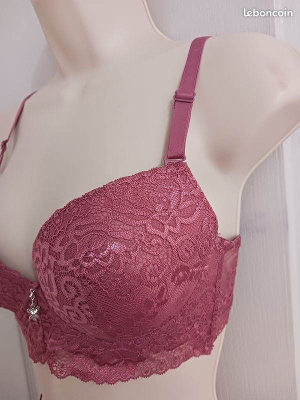 Ensemble 40,90B (image 4)