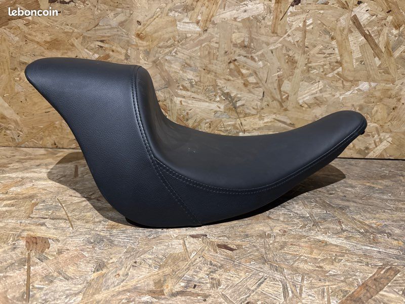 Selle Softail Breakout - FXSB 2013-2017 Softail Breakout CVO/SE - FX VF SBSE 2013-2014 Softail Pro Street Breakout CVO/SE - FXSE 2016-2017 (image 3)