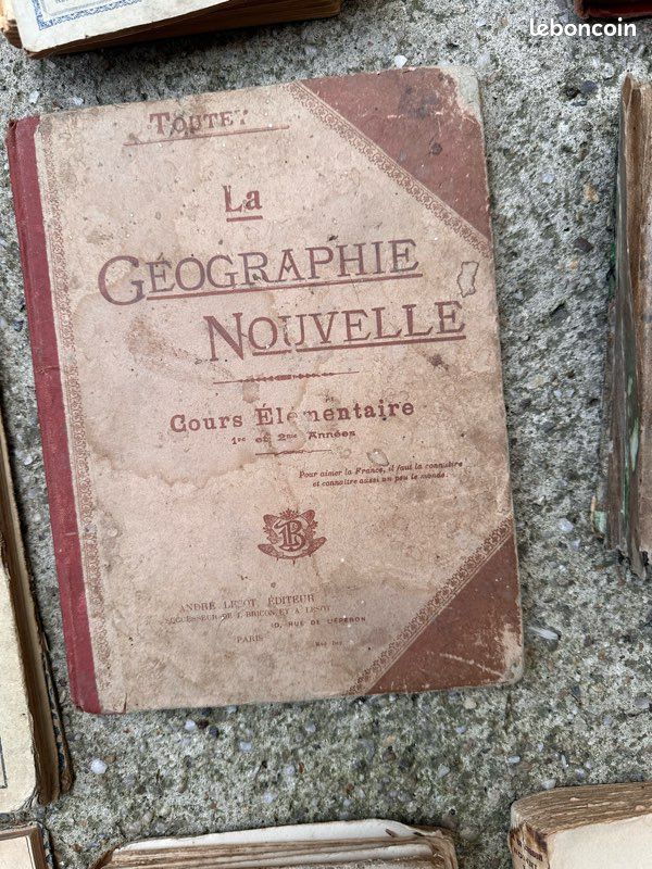 Lot de livres anciens (image 8)