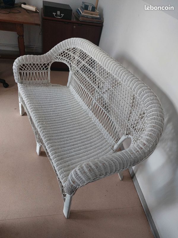 Banquette en rotin blanche L 1m40 (image 3)
