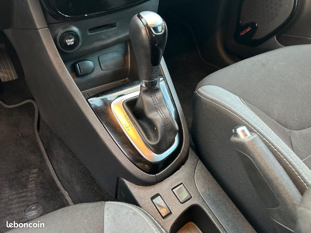 RENAULT CLIO IV 1.2 TCe 120 Intens EDC - Chaine de distribution Neuve - Moteur révisé (image 20)