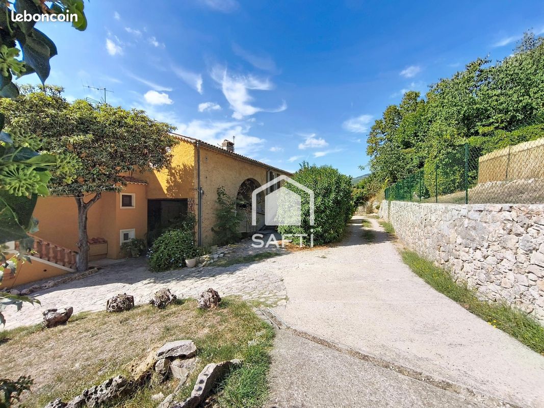Appartement 4 pièces 77 m² · à Fayence · 77 m² · 1 360 €/mois