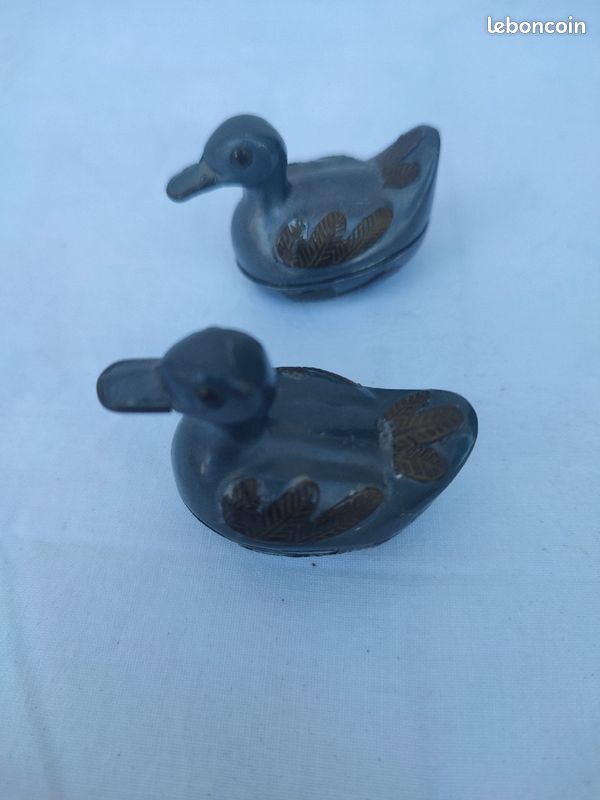 Duo de petits canards en etain et laiton (image 3)