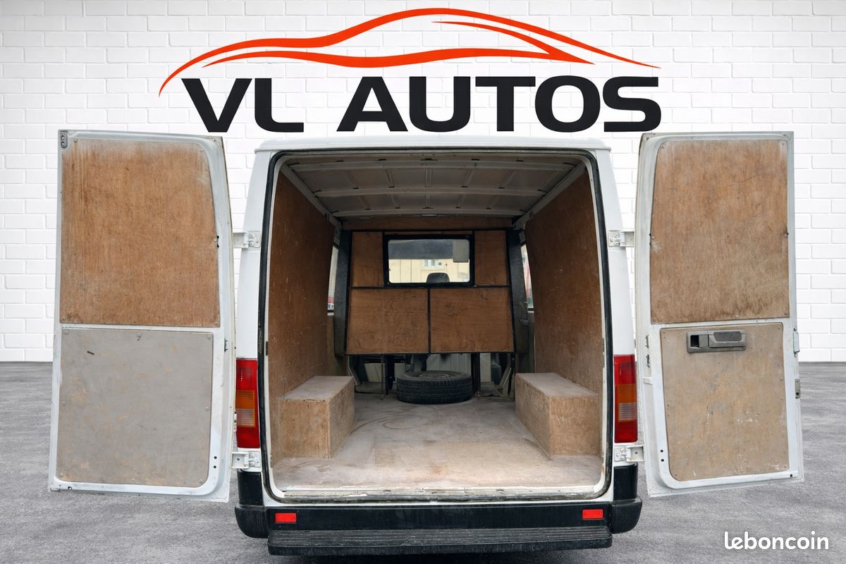 Volkswagen LT 32 - 7 places - L2H1 - 2.5 TDI - 90 cv - Année 2001 (image 5)