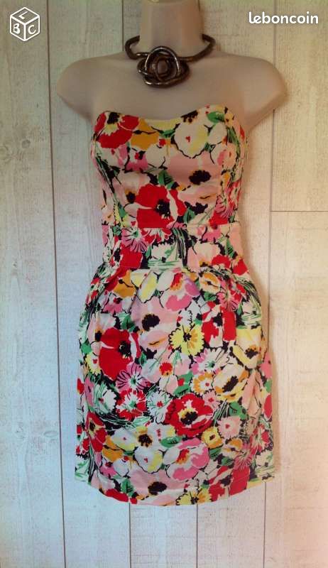 Robe bustier fleuri NEW LOOK T 38 NEUVE (image 1)
