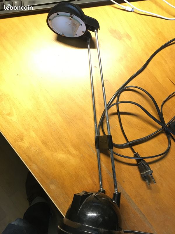 Lampe de bureau IKEA (image 2)