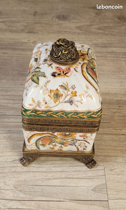 Coffret / boîte à thé Wong Lee en porcelaine et bronze (image 2)