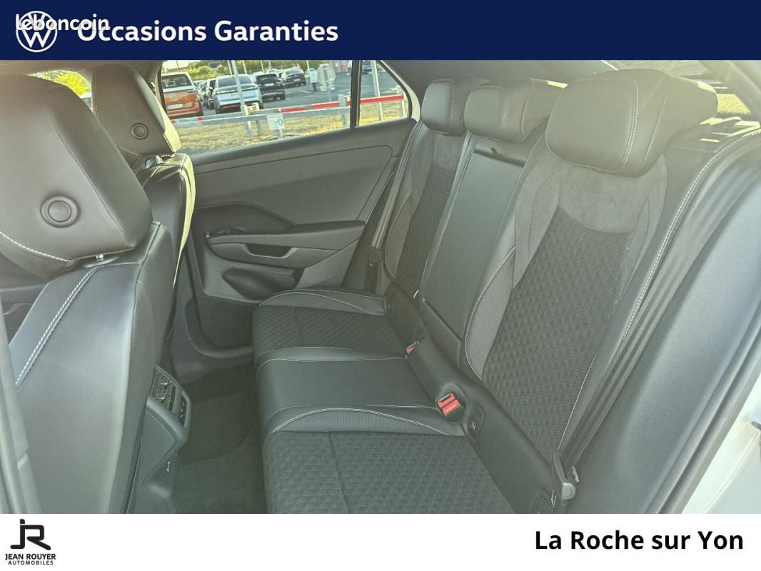 Volkswagen T-Roc 1.5 eTSI EVO2 Hybrid 150 ch DSG7 R-Line (image 14)