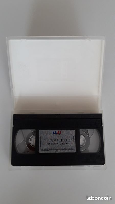 VHS Le foot perd la boule ,1995 (image 3)