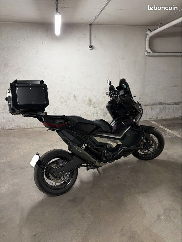 Honda x-adv - 2019 (image 2)