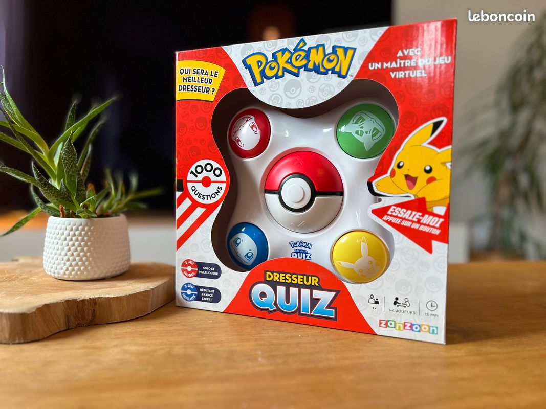 BANDAI - Pokémon - Dresseur Guess Edition Kanto - Jeu électronique Poké Ball - Jouet interactif, sans écran, à Reconnaissance vocale - Jeu de devinette Quiz Pokémon - Jouet Enfant 6 Ans et + - 80598 BANDAI - Pokémon - Dresseur Guess Edition Kanto - Jeu électronique Poké Ball - Jouet interactif, sans écran, à Reconnaissance vocale - Jeu de devinette Quiz Pokémon - Jouet Enfant 6 Ans et + - 80598