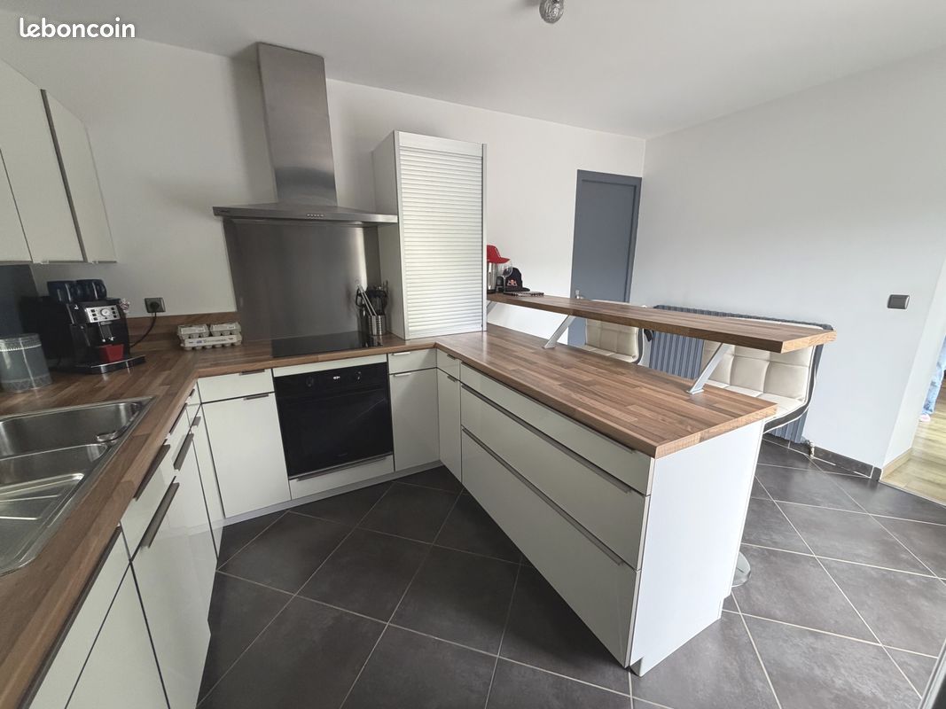 Maison 6 pièces 120 m² · à Bogny-sur-Meuse · 120 m² · 220 000 €