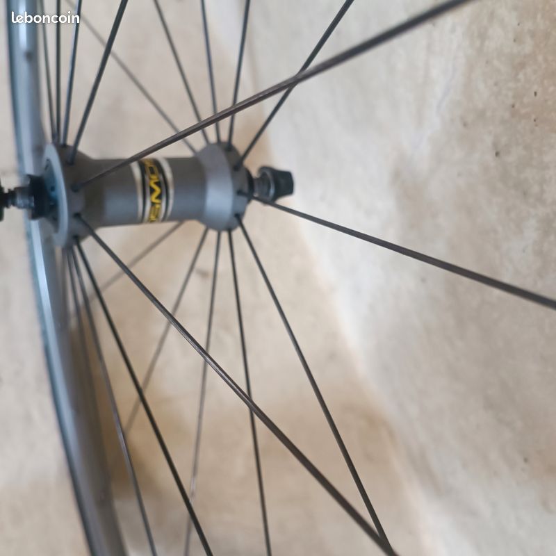 Roue velo (image 1)