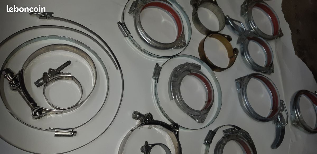 Lot de colliers différents (image 7)