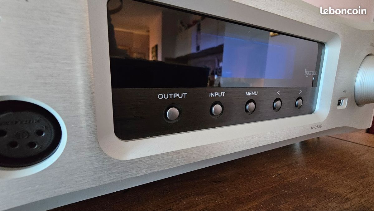 DAC/préamplificateur/lecteur réseau ESOTERIC N-05XD (image 9)