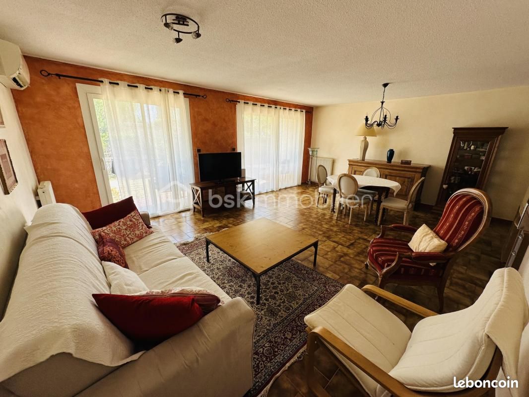 Appartement 4 pièces 95 m² · à Montélimar · 95 m² · 165 000 €