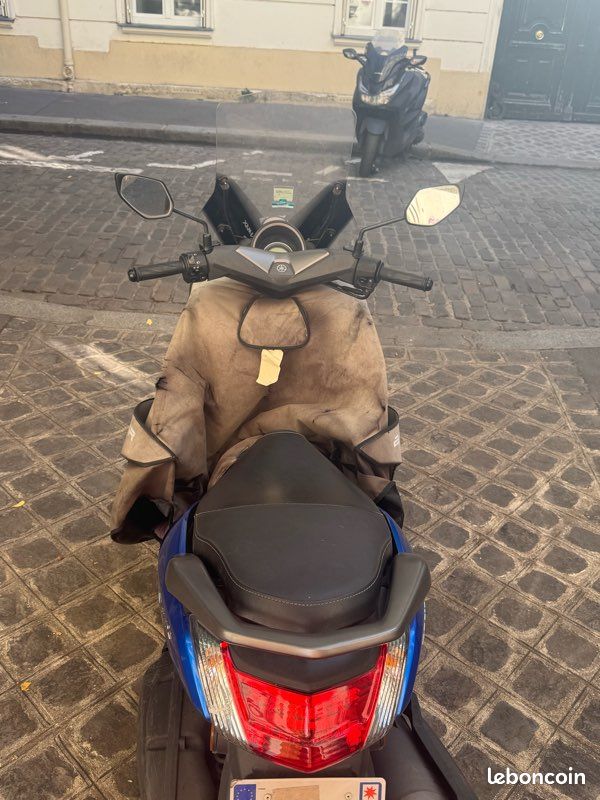 Yamaha nmax 125 (image 4)
